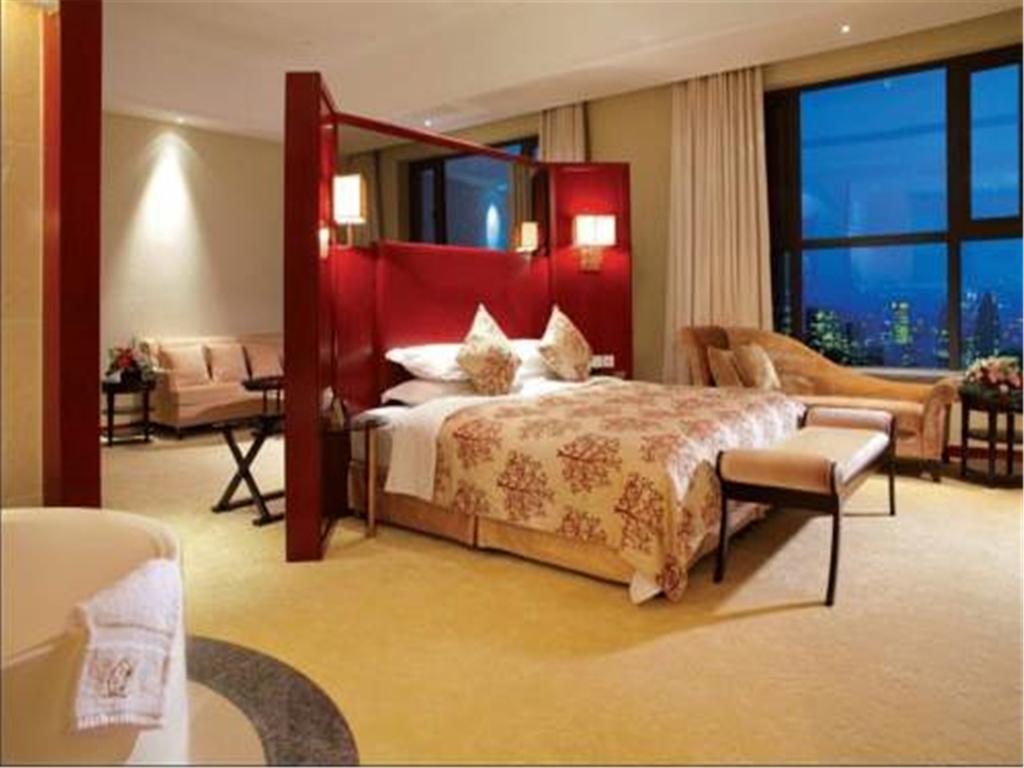 Yuloon 5* Shanghai