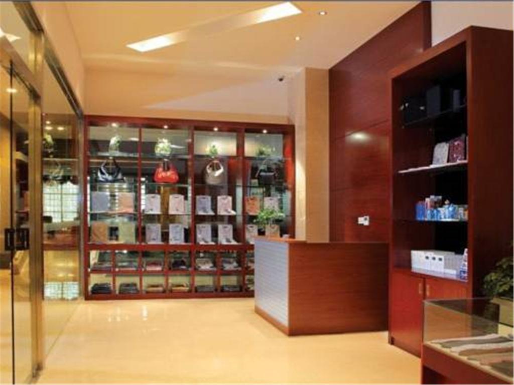 Hotel Yuloon 5*