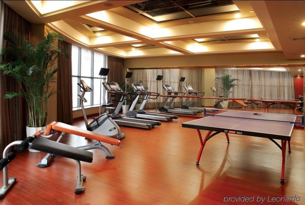 Yuloon Hotel 5*