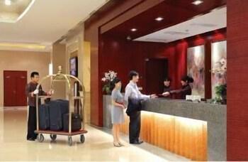 Yuloon Hotel