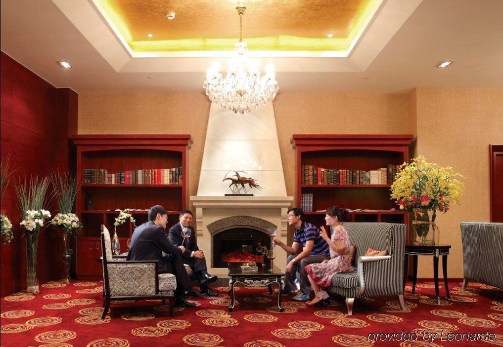 Yuloon 5* Shanghai